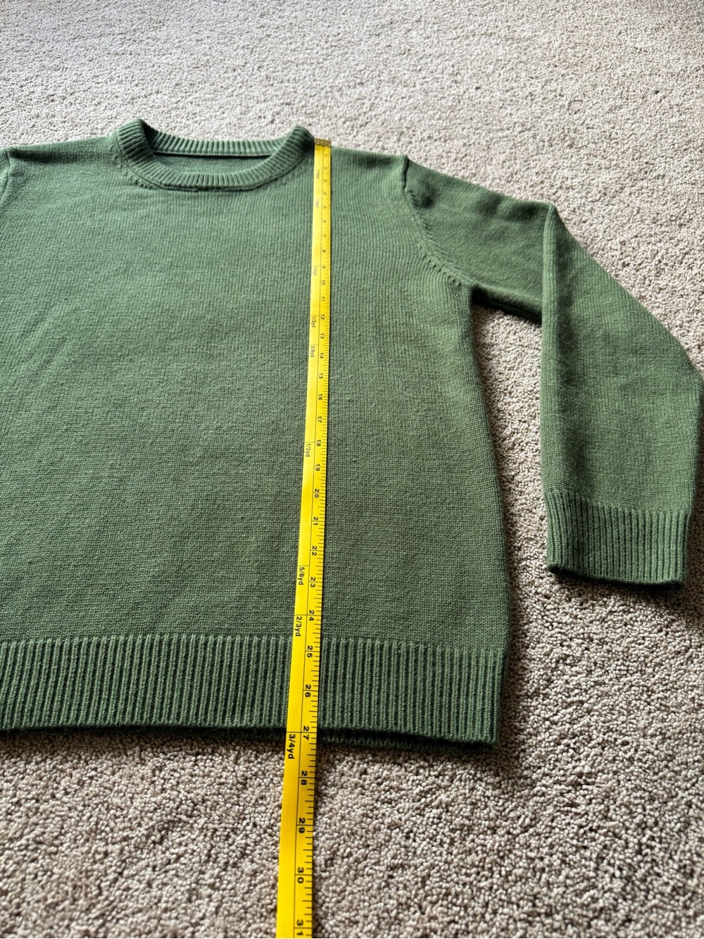 Men’s Large Green Sweater, Amazing Condition, No Flaws At All - Picture 4 of 6